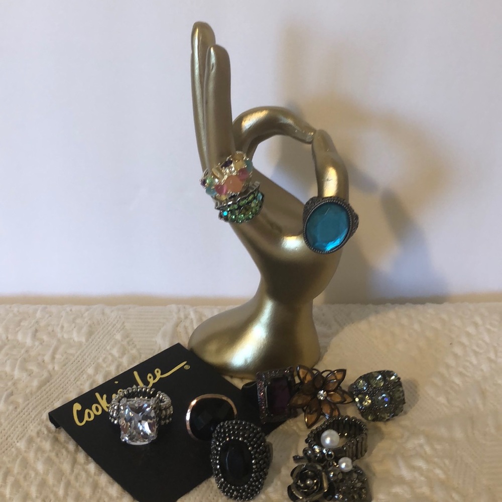 10 costume jewelry rings